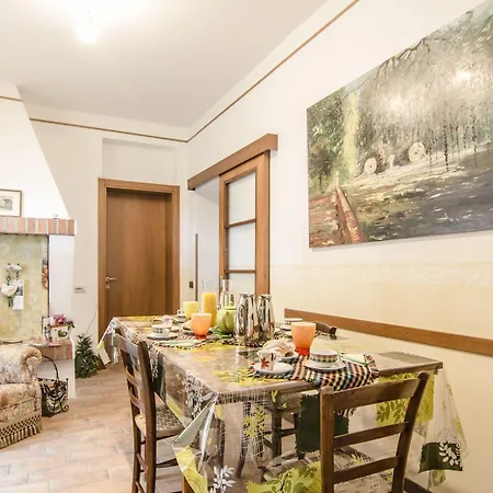 מלון Al Giardino Del Vicolo ראבנה