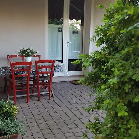 Al Giardino Del Vicolo فندق رافيننا