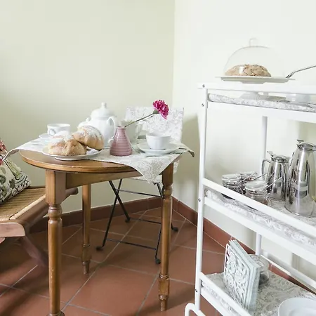 Bed & Breakfast Al Giardino Del Vicolo 3*